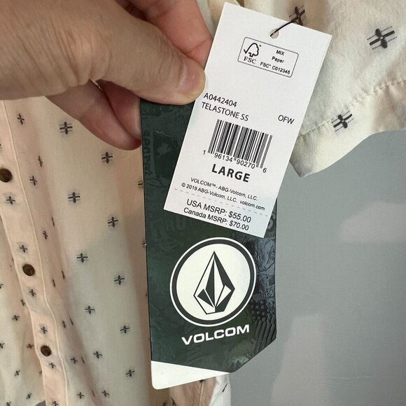 Volcom Men's Bankstone Short Sleeve Classic Fit Shirt LARGE in Dirty White - Picture 4 of 8